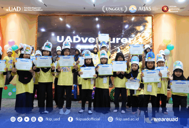 English for Holiday 2026 PBI UAD Sukses Hadirkan Liburan Edukatif bagi Anak