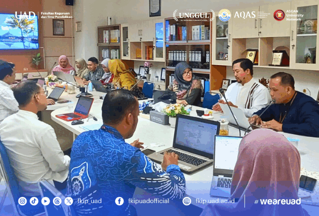 Kuatkan Capaian Luaran, FKIP UAD Gelar Monev Penelitian dan Pengabdian TA 2024/2025