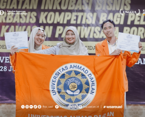 mahasiswa PBSI UAD