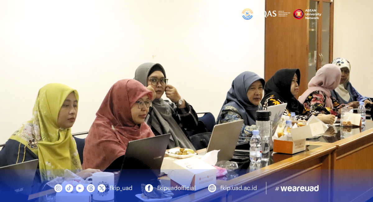 PBSI FKIP UAD Perkuat Kualitas Proposal Dosen