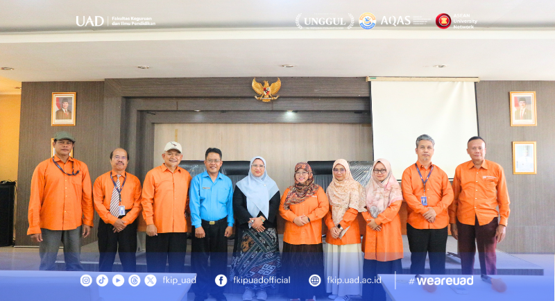 Perkuat Kompetensi Guru, MPBI UAD Gelar Workshop AI untuk Pembelajaran Bahasa Inggris