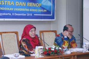 Renstra dan Renop FKIP UAD Dr. Trikinasih Handayani, M.Si