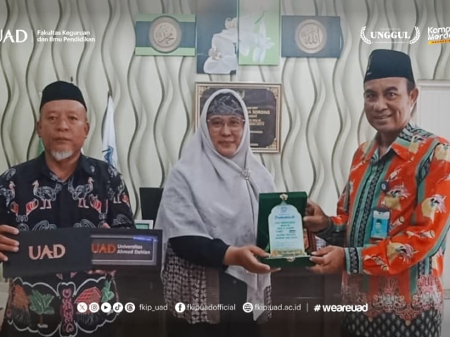 FKIP UAD Sosialisasikan Program Fast Track di MAN IC Sorong