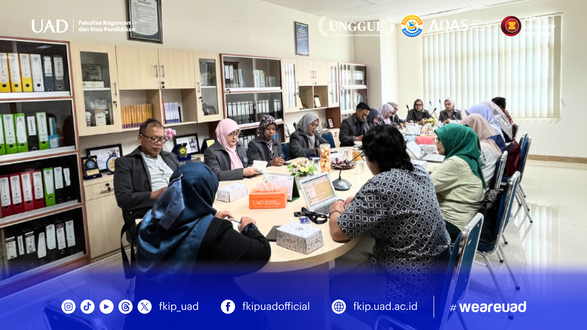 Diskusi FKIP UAD dan FKIP Univ Langlangbuana